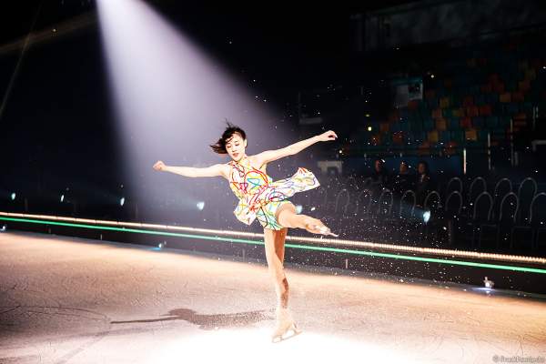 Generalprobe der neuen Eisshow A NEW DAY von Holiday on Ice im Grefrather EisSport & EventPark am 16.11.2021