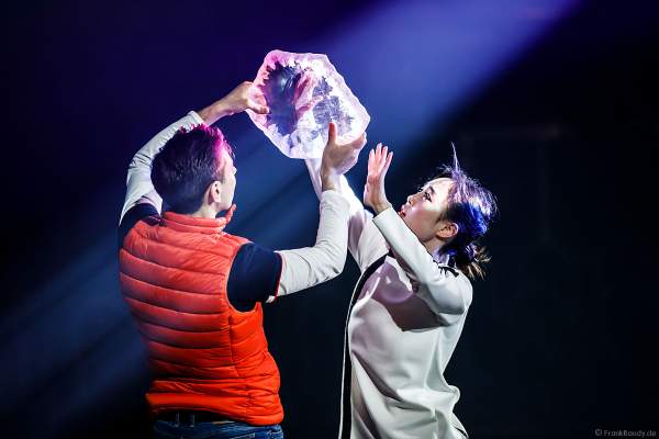 Generalprobe der neuen Eisshow A NEW DAY von Holiday on Ice im Grefrather EisSport & EventPark am 16.11.2021