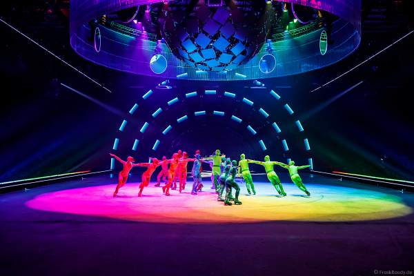 Generalprobe der neuen Eisshow A NEW DAY von Holiday on Ice im Grefrather EisSport & EventPark am 16.11.2021
