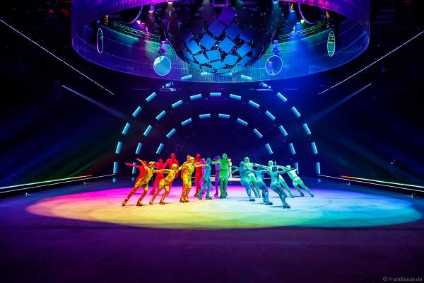 Generalprobe der neuen Eisshow A NEW DAY von Holiday on Ice im Grefrather EisSport & EventPark am 16.11.2021