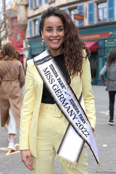 Miss Germany 2022, Domitila Barros im Europa-Park beim Start der Sommersaison 2022