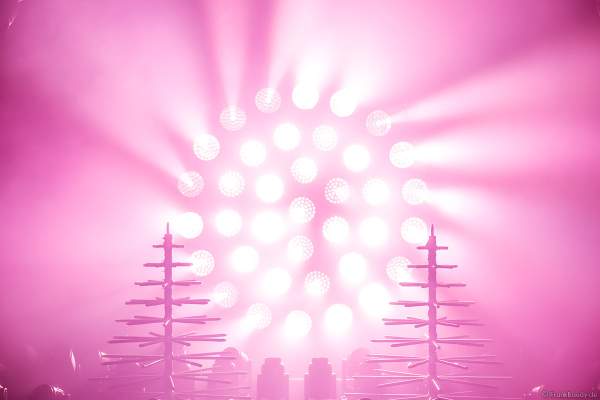 Lightshow der Firma AYRTON auf der Messe Prolight + Sound 2022 in Frankfurt