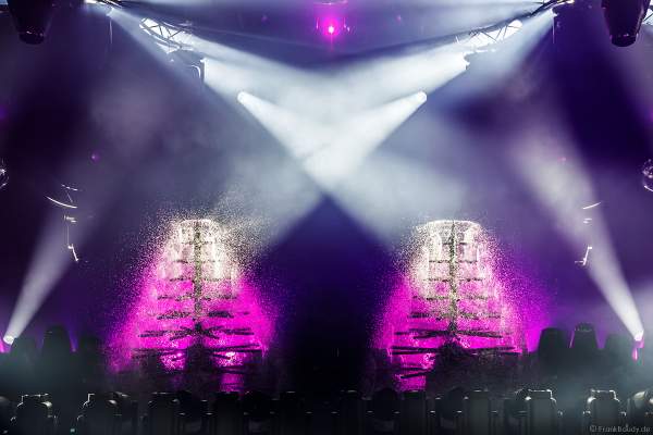 Lightshow der Firma AYRTON auf der Messe Prolight + Sound 2022 in Frankfurt