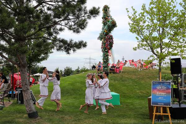Tanzvorführung beim Midsommar Havn-Fest im Europa-Park