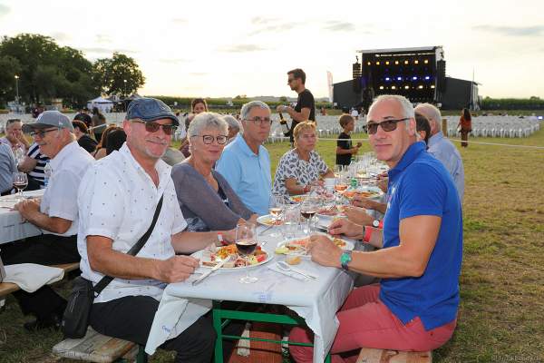 Sommergenuss pur bei Vents d’Est 2022 in Furdenheim bei Straßburg