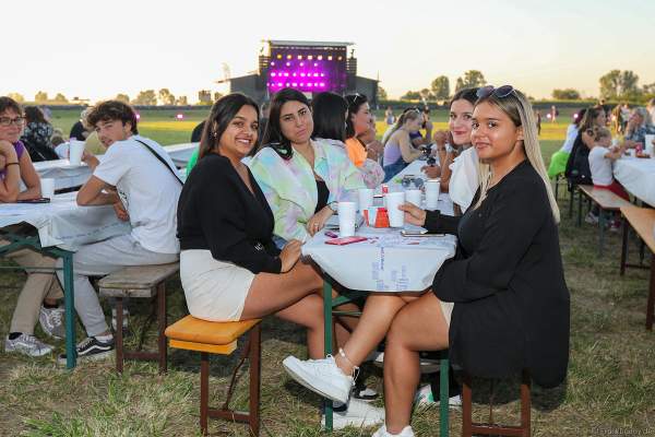 Sommergenuss pur bei Vents d’Est 2022 in Furdenheim bei Straßburg