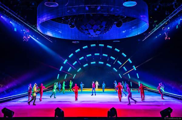 Farbenprächtiges Eisspektakel A NEW DAY von Holiday on Ice in der Mannheimer SAP Arena am 02.02.2023