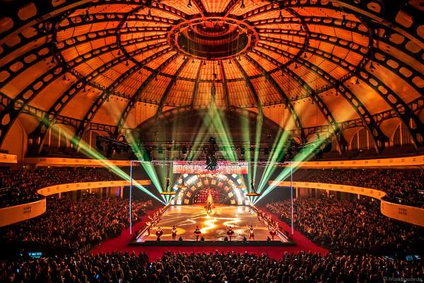 Farbenprächtiges Eisspektakel A NEW DAY von Holiday on Ice in der Frankfurter Festhalle am 03.01.2023