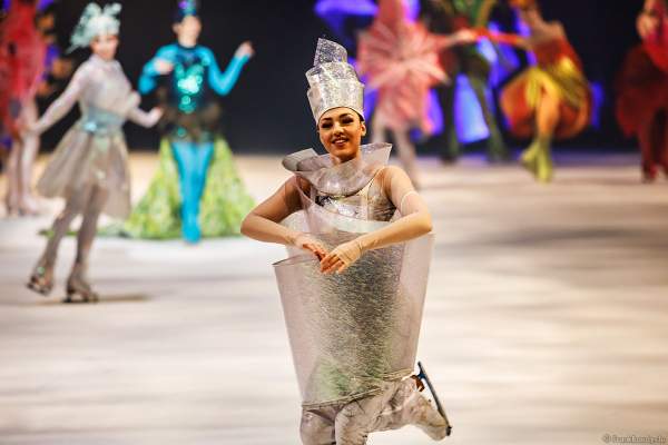 Farbenprächtiges Eisspektakel A NEW DAY von Holiday on Ice in der Frankfurter Festhalle am 03.01.2023