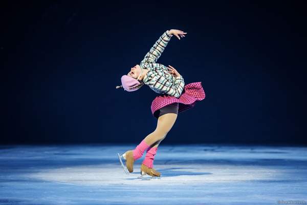 Farbenprächtiges Eisspektakel A NEW DAY von Holiday on Ice in der Frankfurter Festhalle am 03.01.2023