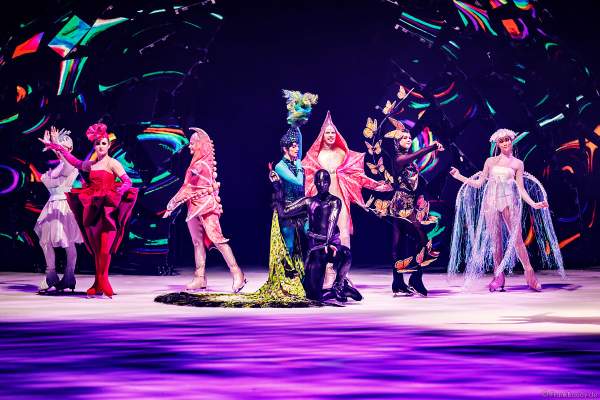 Farbenprächtiges Eisspektakel A NEW DAY von Holiday on Ice in der Frankfurter Festhalle am 03.01.2023
