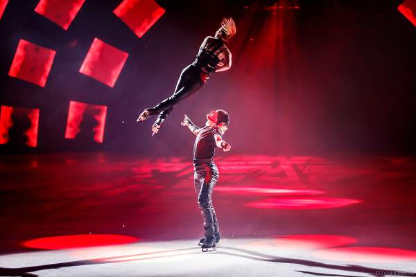 Farbenprächtiges Eisspektakel A NEW DAY von Holiday on Ice in der Mannheimer SAP Arena am 02.02.2023