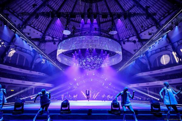 Farbenprächtiges Eisspektakel A NEW DAY von Holiday on Ice in der Frankfurter Festhalle am 03.01.2023