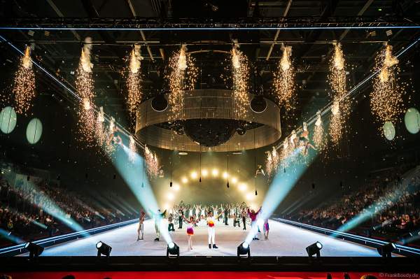 Farbenprächtiges Eisspektakel A NEW DAY von Holiday on Ice in der Mannheimer SAP Arena am 02.02.2023