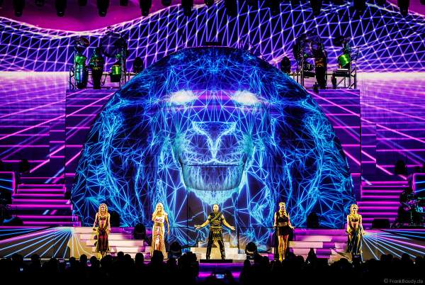 Weltpremiere der EVOLUT30N 2023 Tour von DJ BoBo in der Europa-Park Arena Rust am 13.01.2023