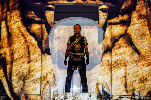 Weltpremiere der EVOLUT30N 2023 Tour von DJ BoBo in der Europa-Park Arena Rust am 13.01.2023