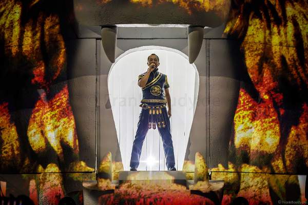 Weltpremiere der EVOLUT30N 2023 Tour von DJ BoBo in der Europa-Park Arena Rust am 13.01.2023