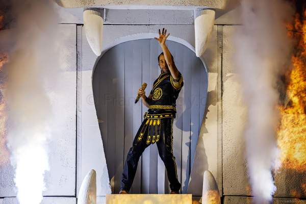 Weltpremiere der EVOLUT30N 2023 Tour von DJ BoBo in der Europa-Park Arena Rust am 13.01.2023