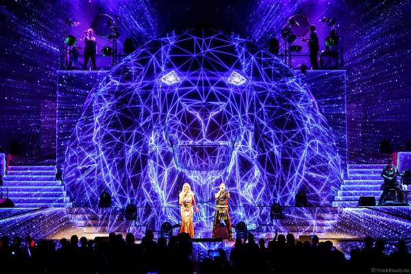 Weltpremiere der EVOLUT30N 2023 Tour von DJ BoBo in der Europa-Park Arena Rust am 13.01.2023