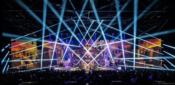 Weltpremiere der EVOLUT30N 2023 Tour von DJ BoBo in der Europa-Park Arena Rust am 13.01.2023