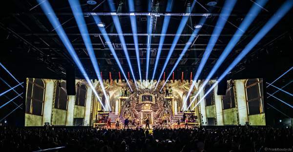 Weltpremiere der EVOLUT30N 2023 Tour von DJ BoBo in der Europa-Park Arena Rust am 13.01.2023