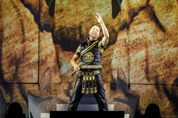 Weltpremiere der EVOLUT30N 2023 Tour von DJ BoBo in der Europa-Park Arena Rust am 13.01.2023