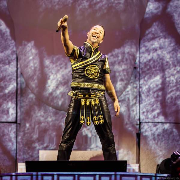 Weltpremiere der EVOLUT30N 2023 Tour von DJ BoBo in der Europa-Park Arena Rust am 13.01.2023