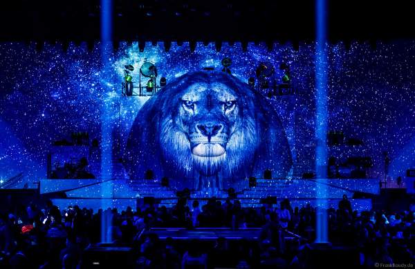 Weltpremiere der EVOLUT30N 2023 Tour von DJ BoBo in der Europa-Park Arena Rust am 13.01.2023