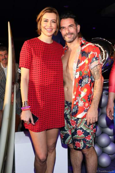 Verena Kerth und Marc Terenzi bei der Eröffnung von Europas größter Speed-Rutsche „Vikingløp" in der Wasserwelt Rulantica des Europa-Park