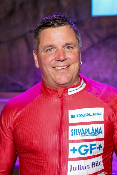 Bob-Olympiasieger Beat Hefti bei der Eröffnung von Europas größter Speed-Rutsche „Vikingløp" in der Wasserwelt Rulantica des Europa-Park