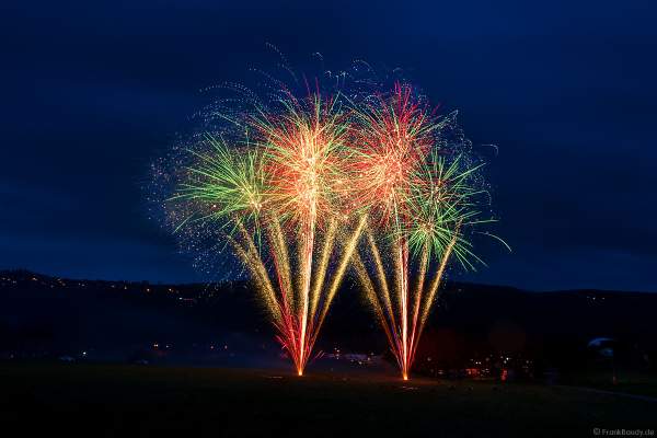 Großes Feuerwerk-Vorschießen beim PYROFORUM 2023 oberhalb des Loreley-Plateaus