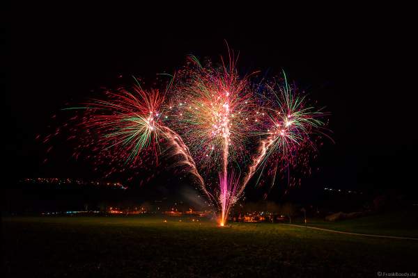 Großes Feuerwerk-Vorschießen beim PYROFORUM 2023 oberhalb des Loreley-Plateaus