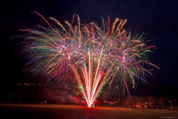 Großes Feuerwerk-Vorschießen beim PYROFORUM 2023 oberhalb des Loreley-Plateaus