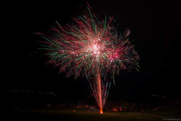 Großes Feuerwerk-Vorschießen beim PYROFORUM 2023 oberhalb des Loreley-Plateaus