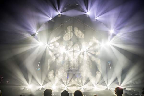 Licht- und Demoshow "Voice of God" - Präsentation der einzelnen Produkte von ROBE auf der Prolight + Sound 2023 in Frankfurt