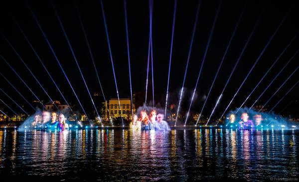 Lichtshow ODE-AN-DIE-DEMOKRATIE in Frankfurt beim Paulskirchenfest 2023