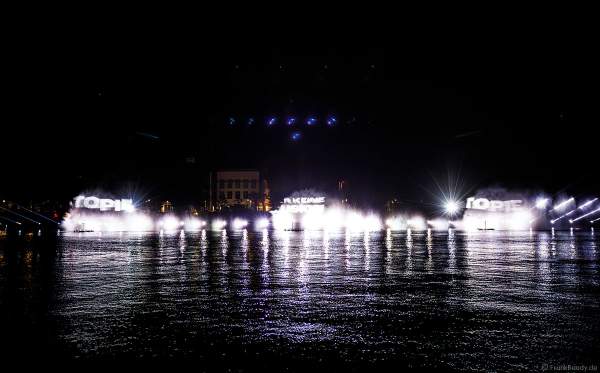 Lichtshow ODE-AN-DIE-DEMOKRATIE in Frankfurt beim Paulskirchenfest 2023