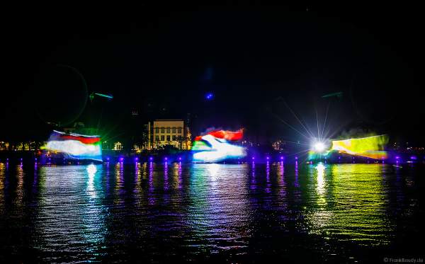 Lichtshow ODE-AN-DIE-DEMOKRATIE in Frankfurt beim Paulskirchenfest 2023