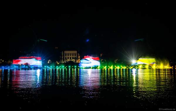 Lichtshow ODE-AN-DIE-DEMOKRATIE in Frankfurt beim Paulskirchenfest 2023