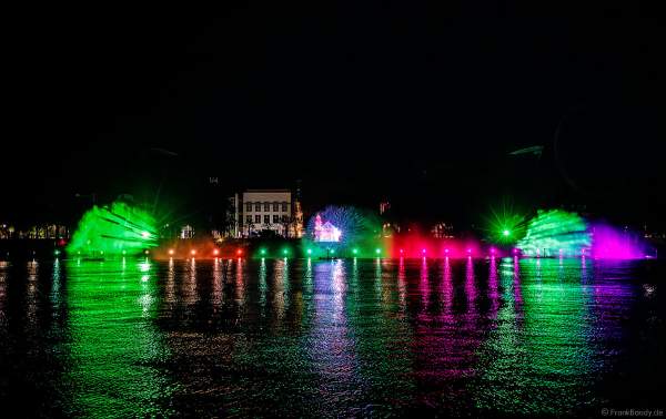 Lichtshow ODE-AN-DIE-DEMOKRATIE in Frankfurt beim Paulskirchenfest 2023