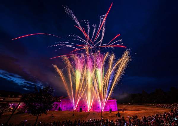 Festungsfest in Germersheim mit Feuerwerk im Stadtpark FRONTE LAMOTTE 2023