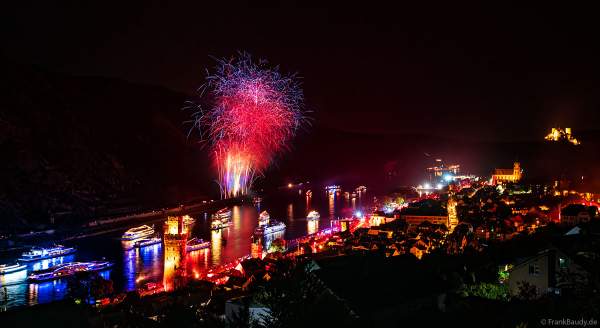 Rhein in Flammen in Oberwesel 2023 mit dem Feuerwerk SYMPHONIOUS