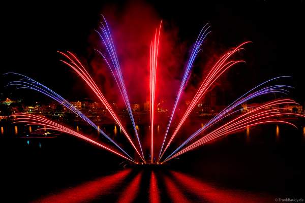 Rhein in Flammen mit imposantem Feuerwerk in Sankt Goar 2023