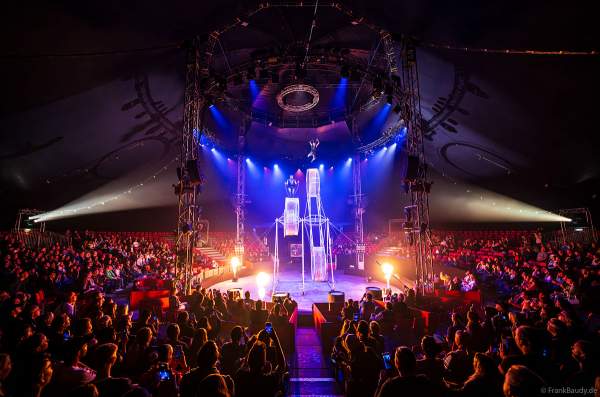 Todesrad-Action im The Traumatica Circus: APOCALYPSE - beim Festival of Fear 2023, Horror-Event an Halloween im Europa-Park Erlebnis-Resort in Rust