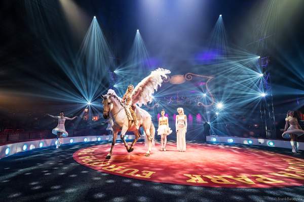 WINTER ZIRKUS REVUE während der Wintersaison 2023/2024 im Europa-Park