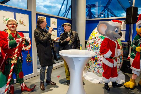 Ausstellung von Peter-Gaymann - Da-lachen-ja-die-Huehner - während der Wintersaison 2023/2024 im Europa-Park