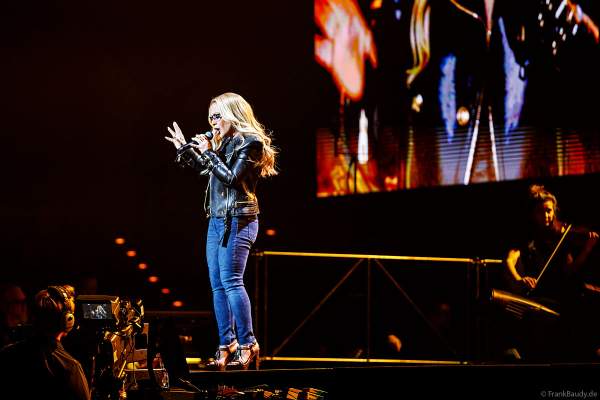 Die US-Sängerin Anastacia bei NIGHT OF THE PROMS 2023 in der SAP Arena Mannheim