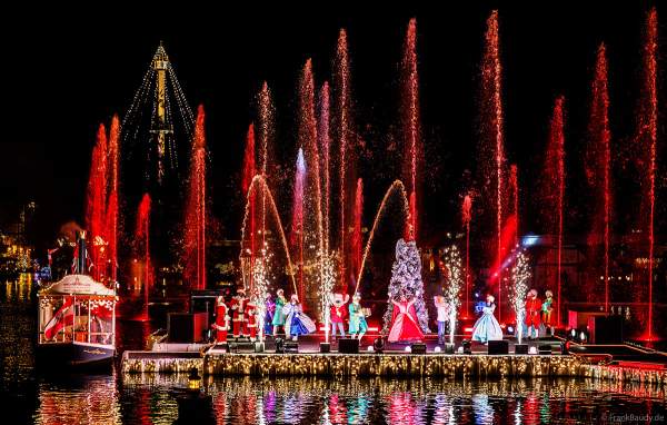 Festliche Weihnachtswassershow JOSEFINAS WINTERREISE im Europa-Park