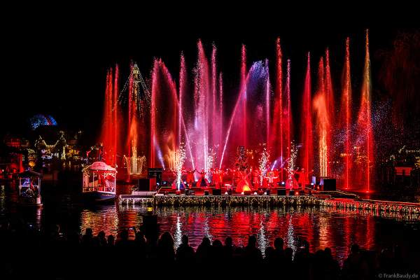Festliche Weihnachtswassershow JOSEFINAS WINTERREISE im Europa-Park