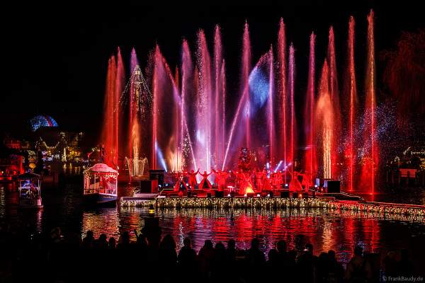 Festliche Weihnachtswassershow JOSEFINAS WINTERREISE im Europa-Park